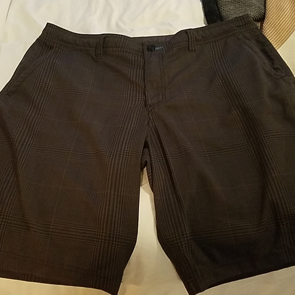 Men's  O'Neill Hybrid boardshorts size 38